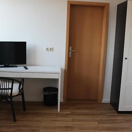 No.9 ゲストハウス 3*